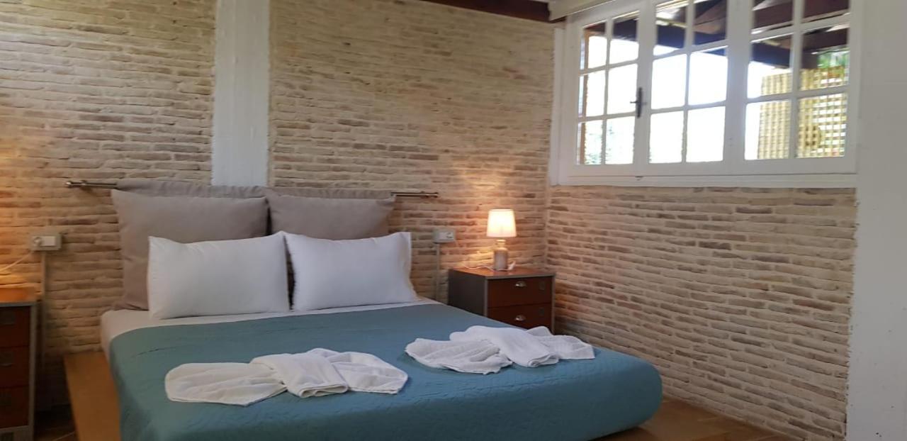 Anemona Apartments And Studios Vasilikos  Bagian luar foto