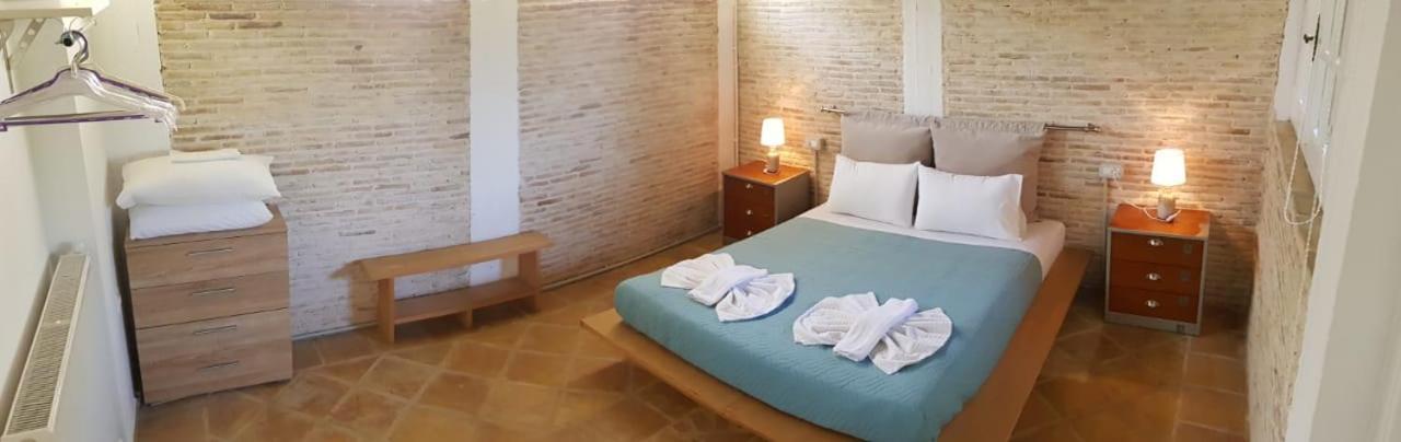 Anemona Apartments And Studios Vasilikos  Bagian luar foto